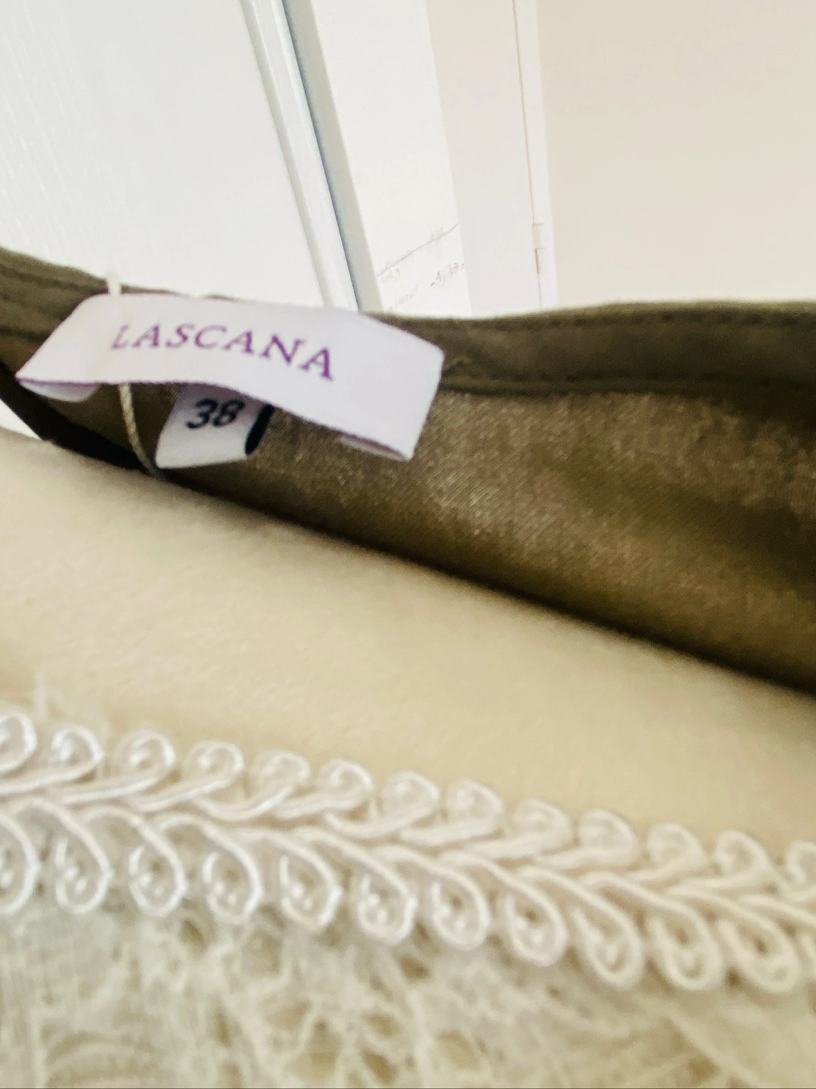 Macacão cáqui Lascana - Elegância e fluidez – photo 8